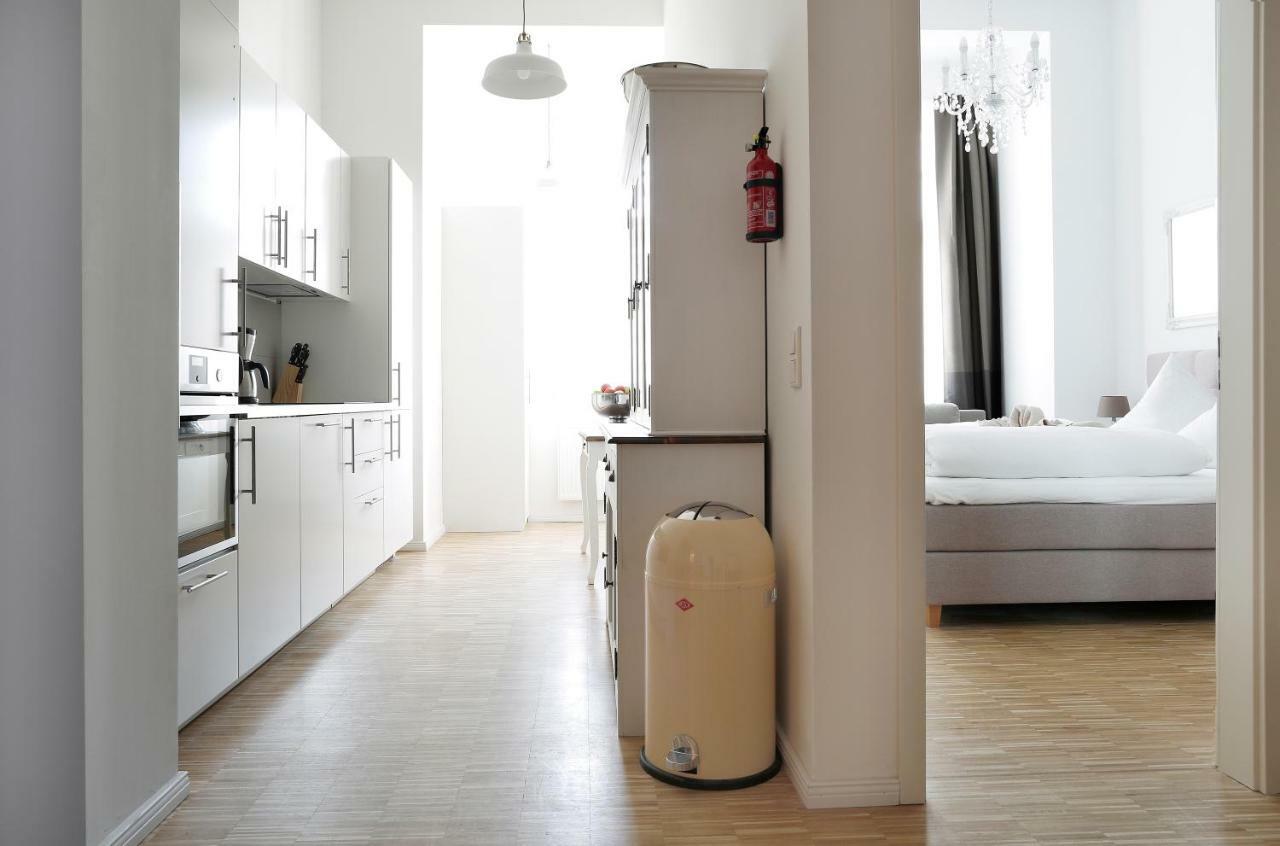 Sc 02 By Rockchair Apartments L Superhost Status L 4 Bedrooms Boxspringbeds 2 Bathrooms Balcony Elevator - Cozy Family & Business Flair Welcomes You! Berlin Kültér fotó